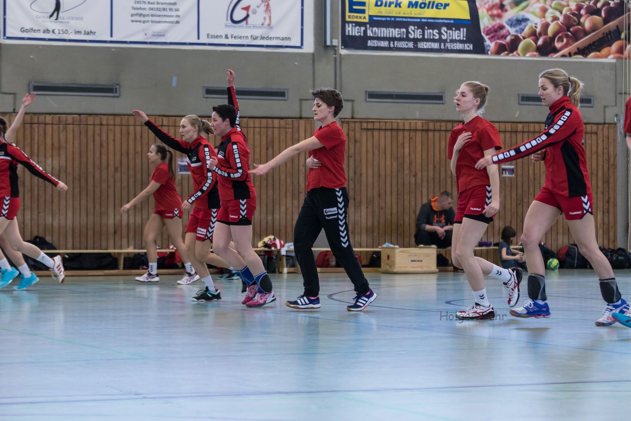 Bild 25 - Frauen Barmstedter TS - Buedelsdorfer TSV : Ergebnis: 26:12